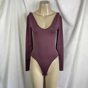 Forever 21 Sculpt Butter Seamless Thong Bodysuit V Neck Long Sleeve Merlot NWT S